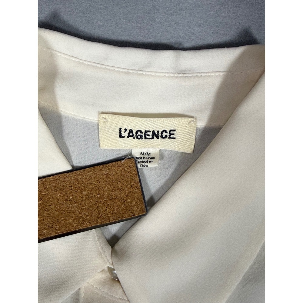 L'AGENCE Ivory 100% Silk Smocked Cuff Button Down Blouse Size Medium Ivory White - Picture 3 of 9